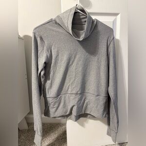 Lululemon Gray mock-neck pullover with zipper pockets